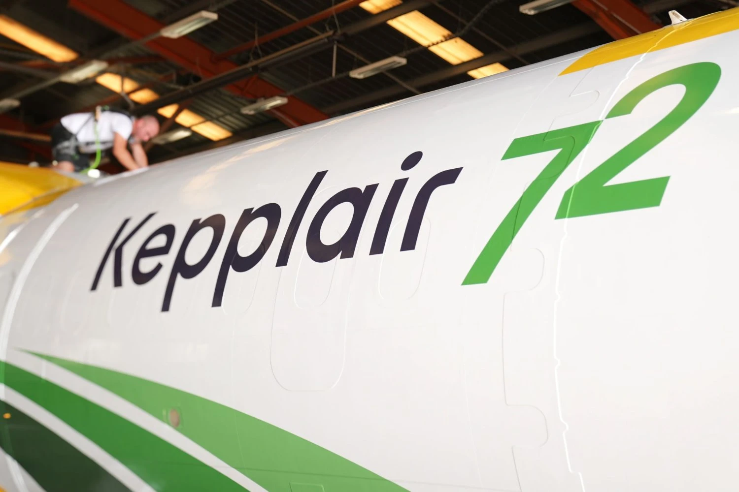 Primeiro ATR sendo convertido para bombeiro Kepplair 72