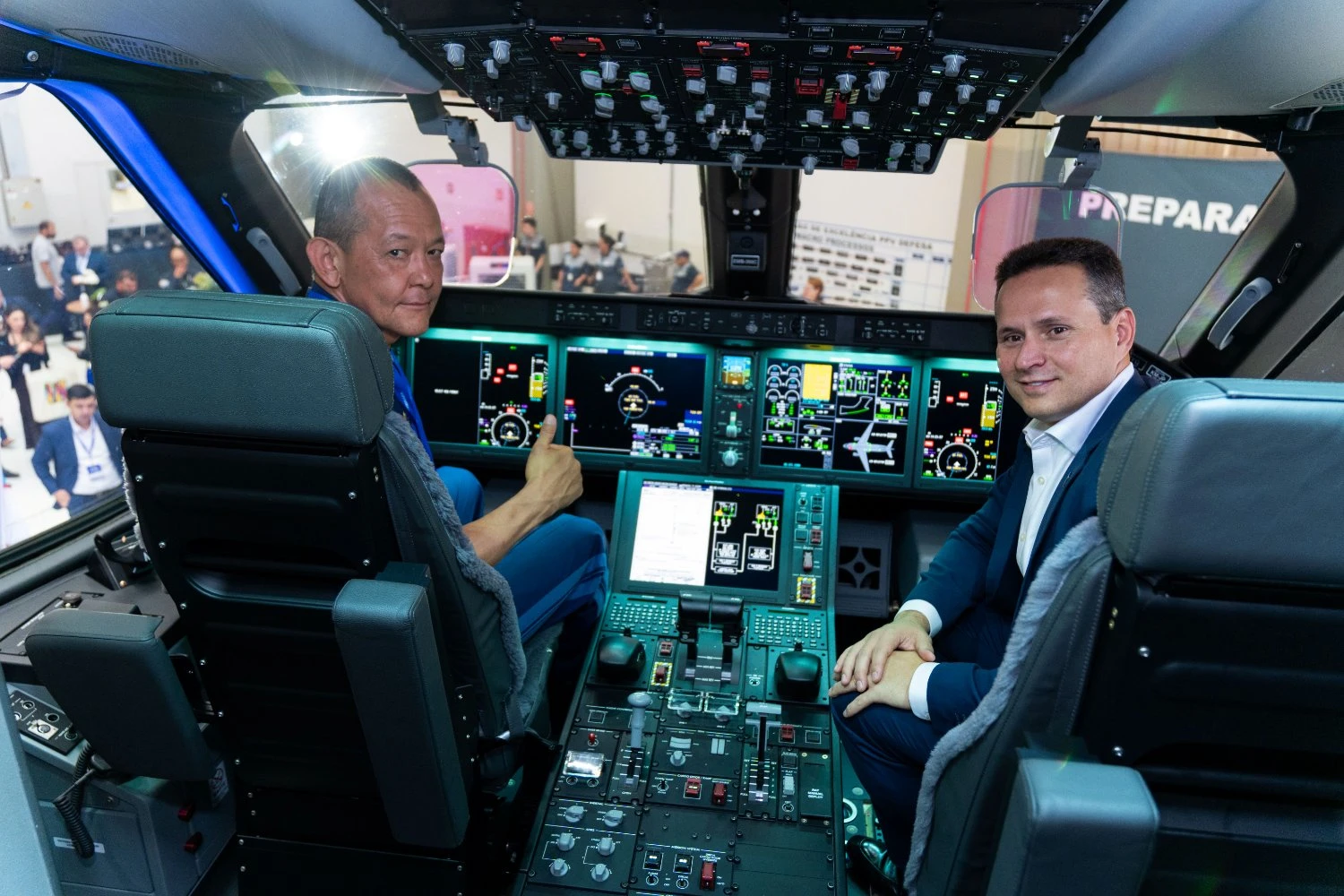 Primeiro C-390 Millennium da Força Aérea do Uzbequistão