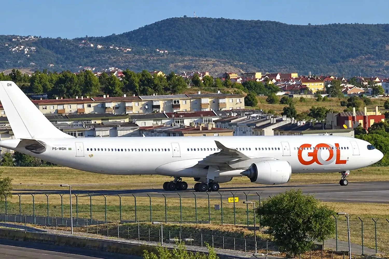 A330-900 PS-WGH da GOL | @LISBONAIRPORTSPOTTING