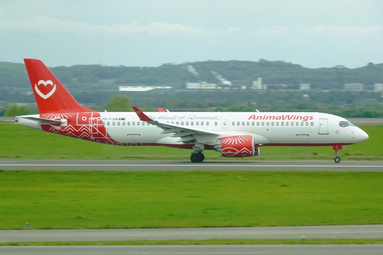 Companhia aérea romena que voa com rival da Embraer entra em insolvência
