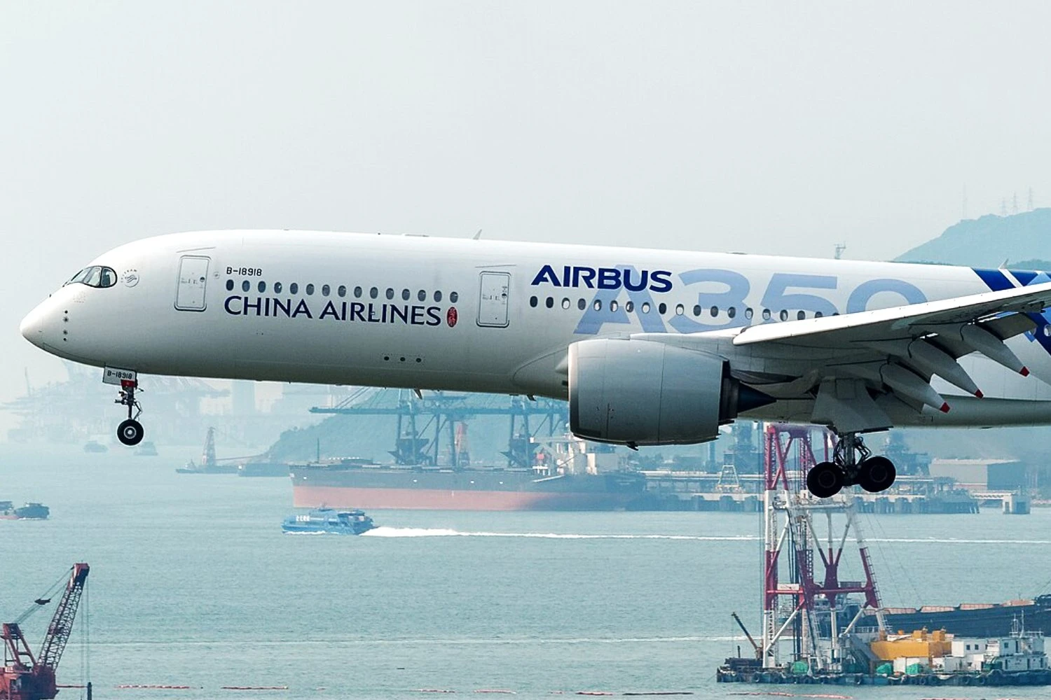 Produção do A350 chegou a cair para menos de quatro aviões por mês