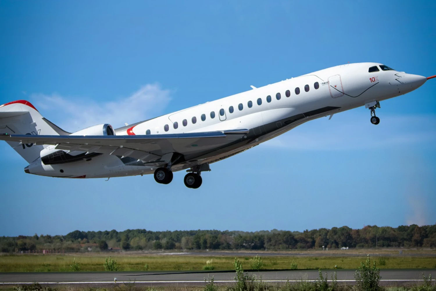 Dassault Falcon 10X