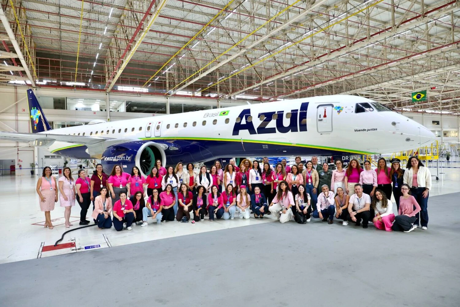 E195-E2 PS-ADR da Azul | EMBRAER