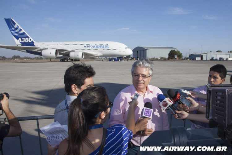 Rafael Alonso, da Airbus, na FIDAE