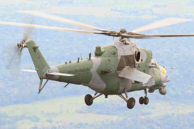 O AH-2 Sabre possui um compartimento para até oito soldados