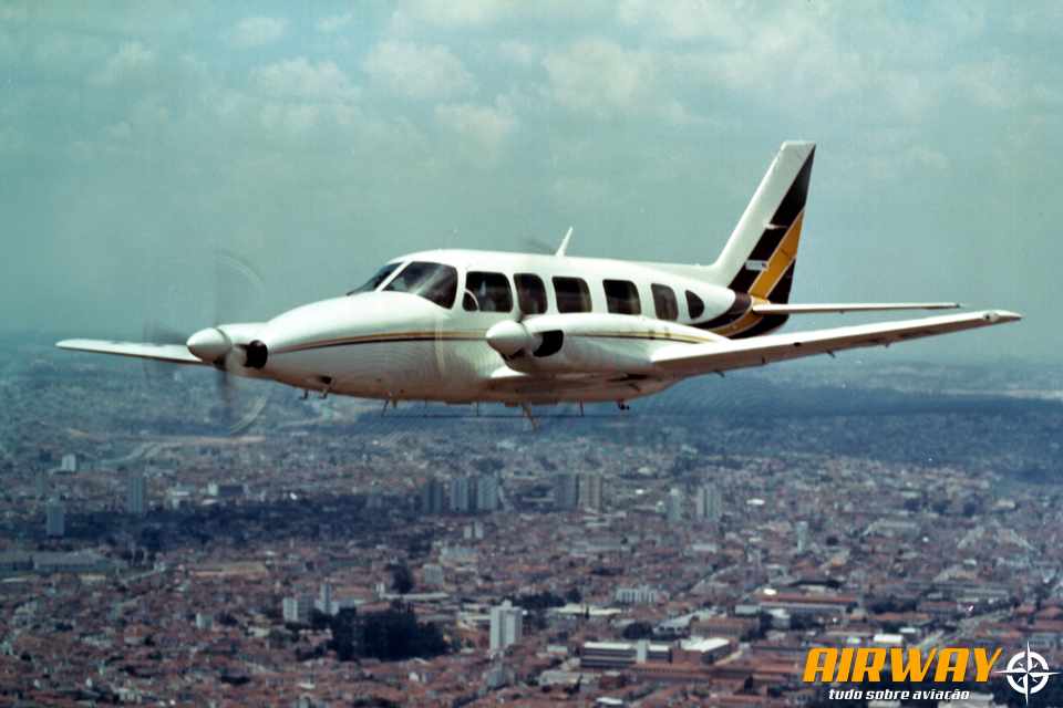 O Embraer EMB 820 foi lançado no Brasil em 1976 e sua produção foi até o ano 2000