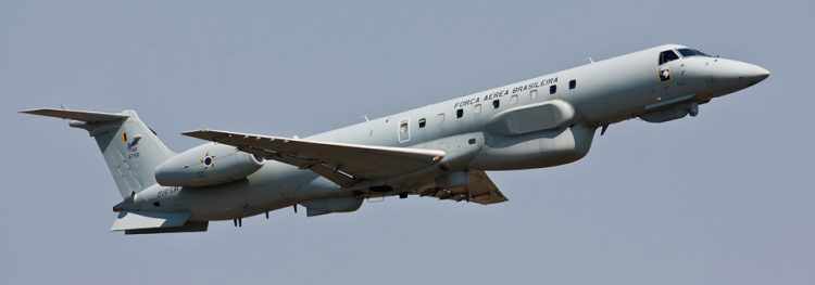 A FAB também possui três R-99, avião de Serviço de Inteligência Eletrônica (ELINT)