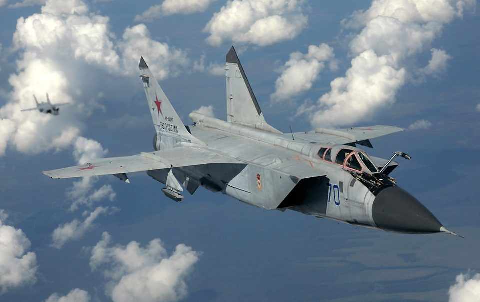 MIG-31 - 3.030 km/h