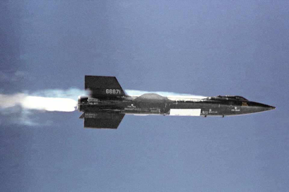 O X-15 foi testado entre 1962 e 1968; a velocidade máxima alcançada foi de 7.274 km/h (NASA)