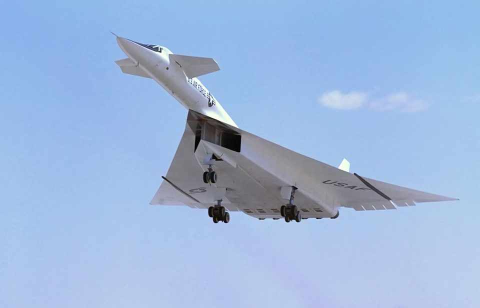 North-American XB-70 Valkyrie - 3.300 km/h