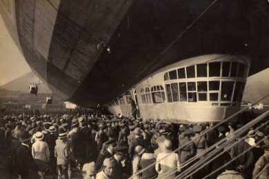 Rara imagem do Graf Zeppelin de quando pousou no Rio de Janeiro pela primeira vez