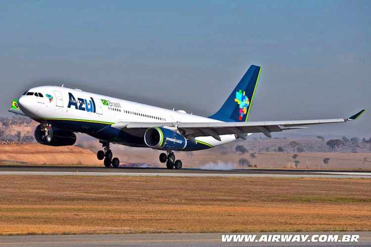 Airbus A330-200 da Azul (foto: Gianfranco Beting)