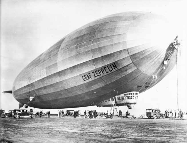 Graf Zeppelin nos procedimentos finais de pouso