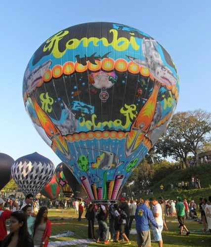 Um balão do tipo "Peão" pode medir até 18 metros