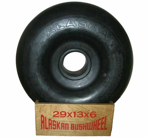 O pneu mais comum usado nesses aviões são o da fabricante Alaskan Bushwheel