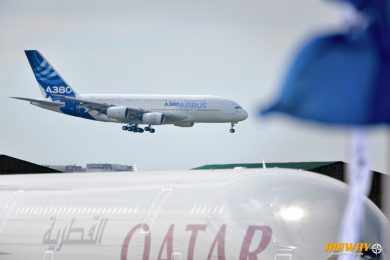 Airbus A380 chega ao Salão de Le Bourget