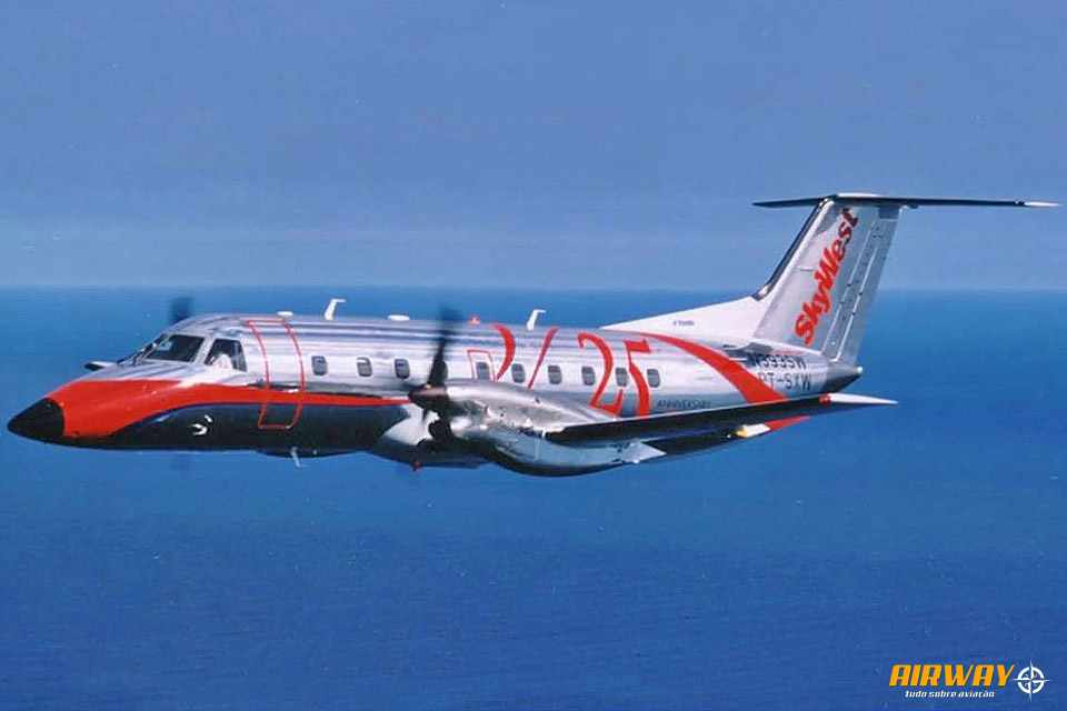 Embraer EMB 120 Brasilia com pintura comemorativa da Skywest