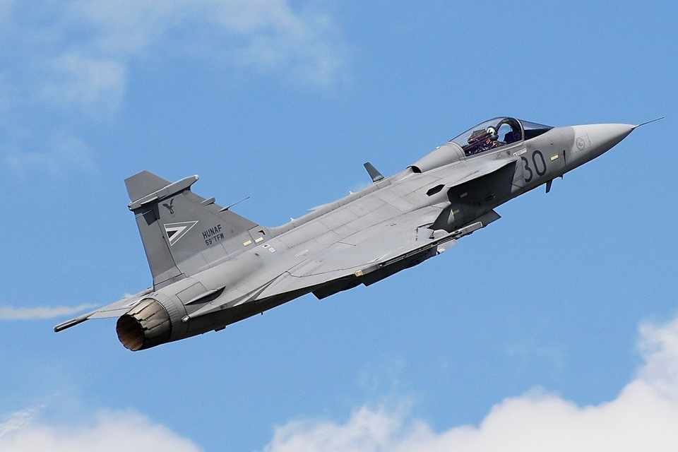 É o segundo acidente com um caça Gripen da Hungria em menos de um mês (Foto -Pablo Ignacio Blanco)