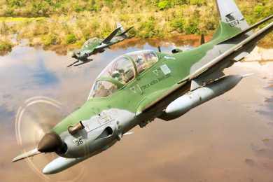 O Super Tucano é o único avião militar produzido atualmente no Brasil (Foto - FAB)