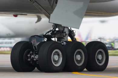Entrar no compartimento do trem de pouso é fácil. Difícil é sair vivo: as temperaturas são congelantes e há pouco oxigênio (Foto - Airbus)