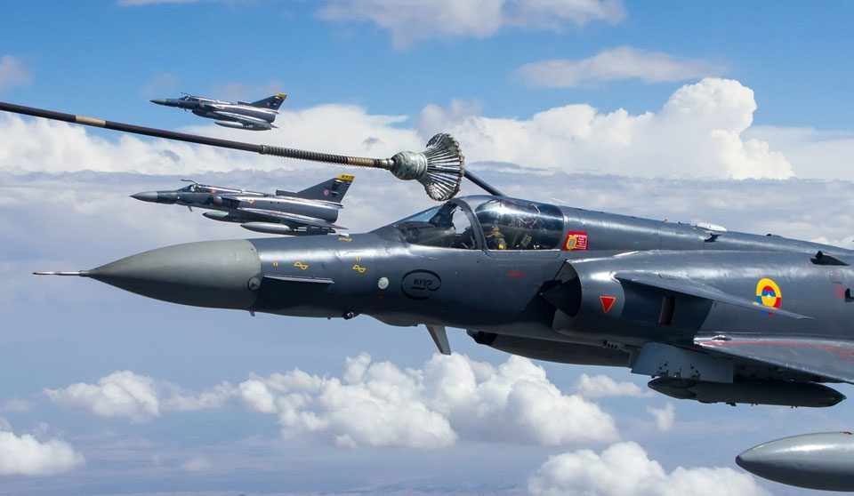 A Força Aérea da Colômbia é outro usuário do caça israelense (Foto - FAC)