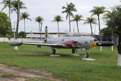 O antigo caça Lockheed TF-33, usado pela FAB entre 1955 e 1975, é uma das atrações do museu em Recife (Foto - FAB)