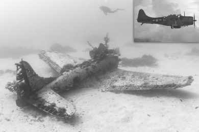 Avião de ataque a embarcações, o Dautless repousa no fundo do Oceano Pacífico