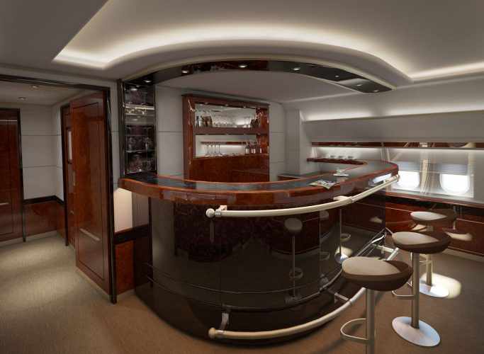 A cabine executiva tem até um bar (Foto - Airbus)