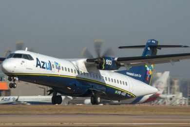 No Brasil, somente a Azul e a Gol têm capital aberto na Bolsa de Valores (Azul)