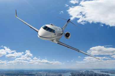 Jato executivo "top de linha" da marca, o Global 6000 tem alcance de 11.100 km (Foto - Bombardier)