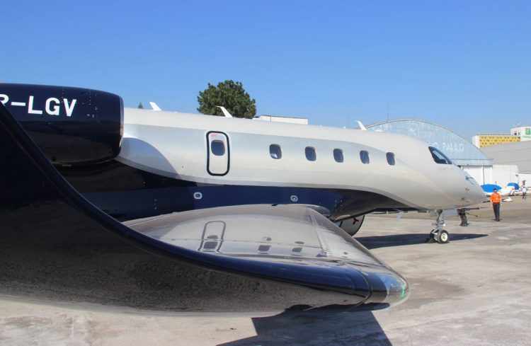 O novo jato da Embraer tem 20 metros de envergadura (Foto - Thiago Vinholes)