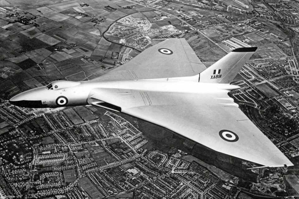 O protótipo Avro 698 foi a primeira versão do Vulcan que voou, em 1948 (Foto - RAF)