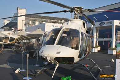 A fabricante de helicópteros Bell também está presente na feira (Foto - Airway)