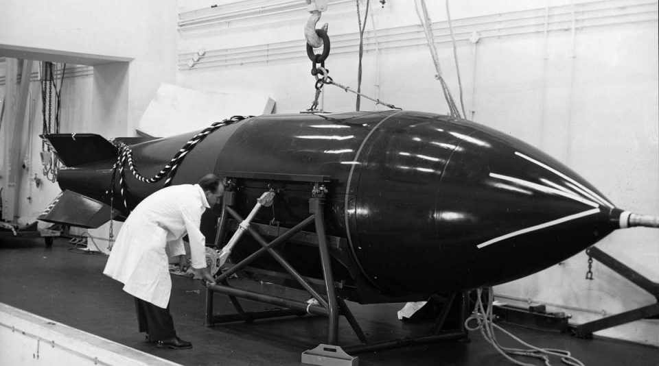 A bomba nuclear britânica "Blue Danube" foi o maior artefato que o Vulcan podia carregar (Foto - RAF)