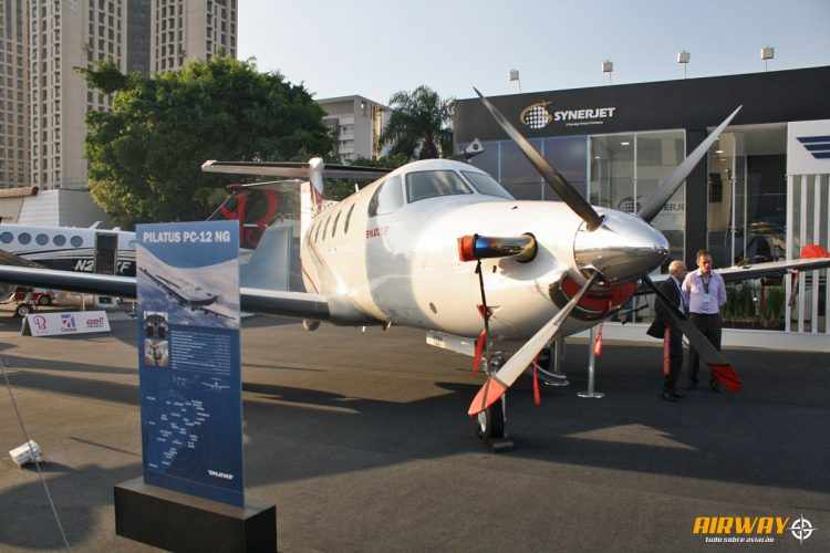 O Pilatus PC-12 é o avião utilitário mais luxuoso da feira (Foto - Airway)