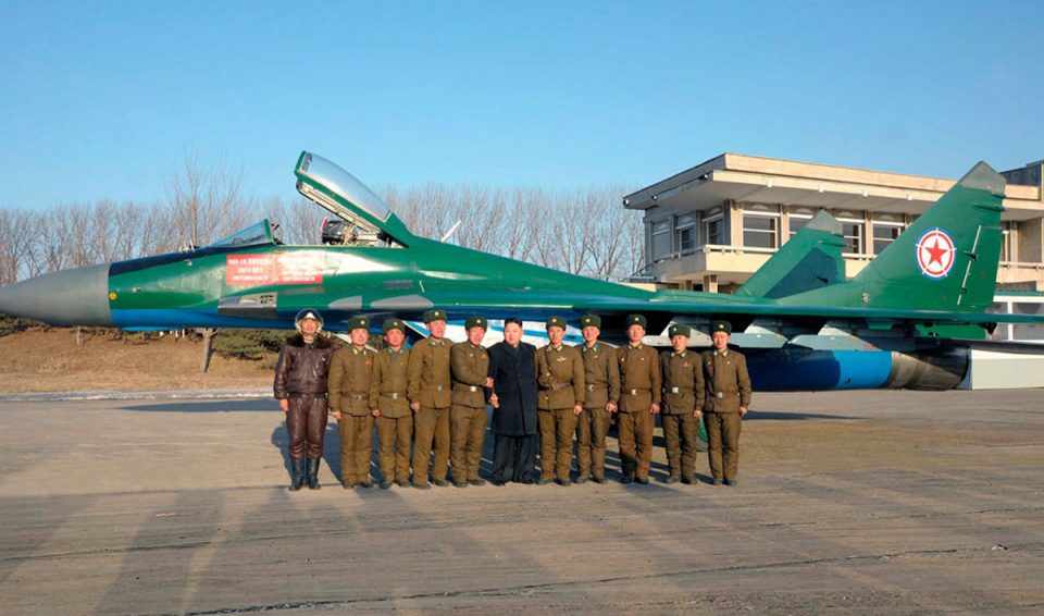 A Força Aérea da Coreia do Norte possui caças Sukhoi Su-30 de última geração (Reprodução)