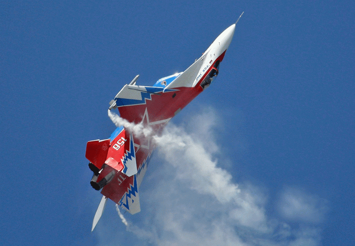 Acredite, esse avião está voando para frente... (divulgação)