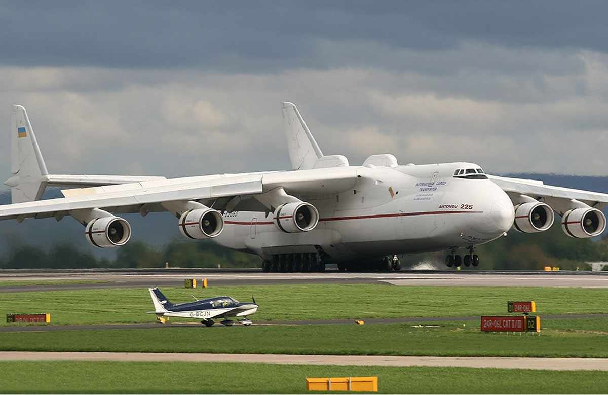 Nem A380, nem Boeing 747. O maior avião do mundo é o ucraniano Antonov AN-225 (Antonov)