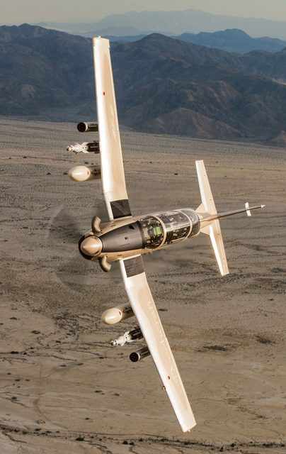 O Wolverine pode voar a 585 km/h (Beechcraft)