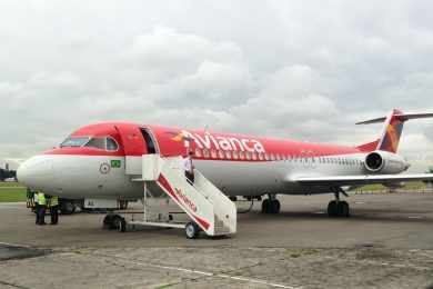 Fokker 100 se despede do Brasil