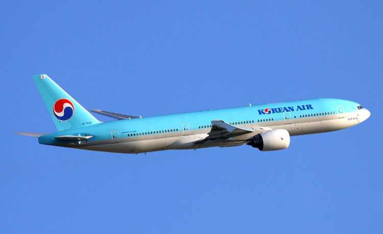 A Korean voava de Seul para São Paulo com conexão em Los Angeles (Korean Air)