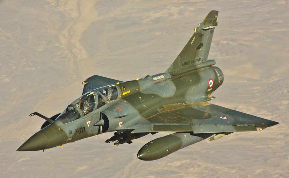 O caça Mirage 2000, já utilizado no Brasil, pode voar a mais de 2.300 km/h (Armee de l'air)