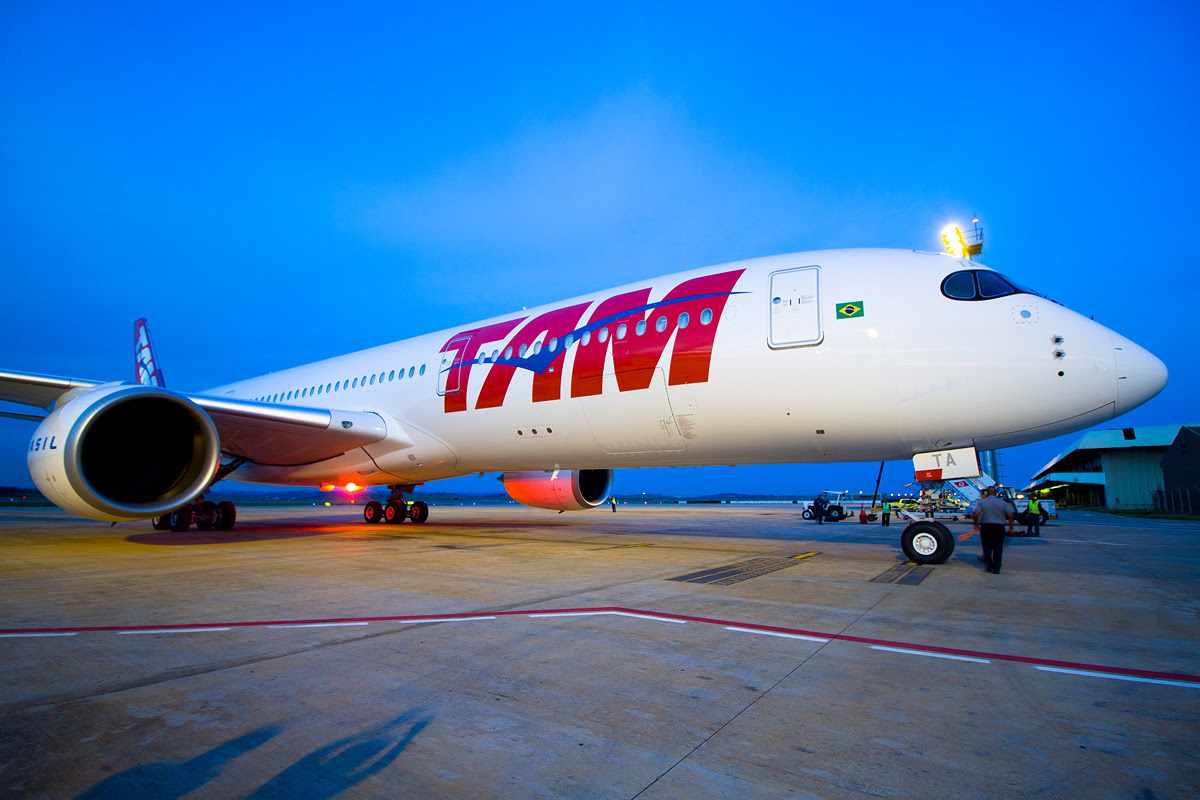 O primeiro A350 da Tam pousou no Aeroporto Internacional de Confins, em Belo Horizonte (TAM)