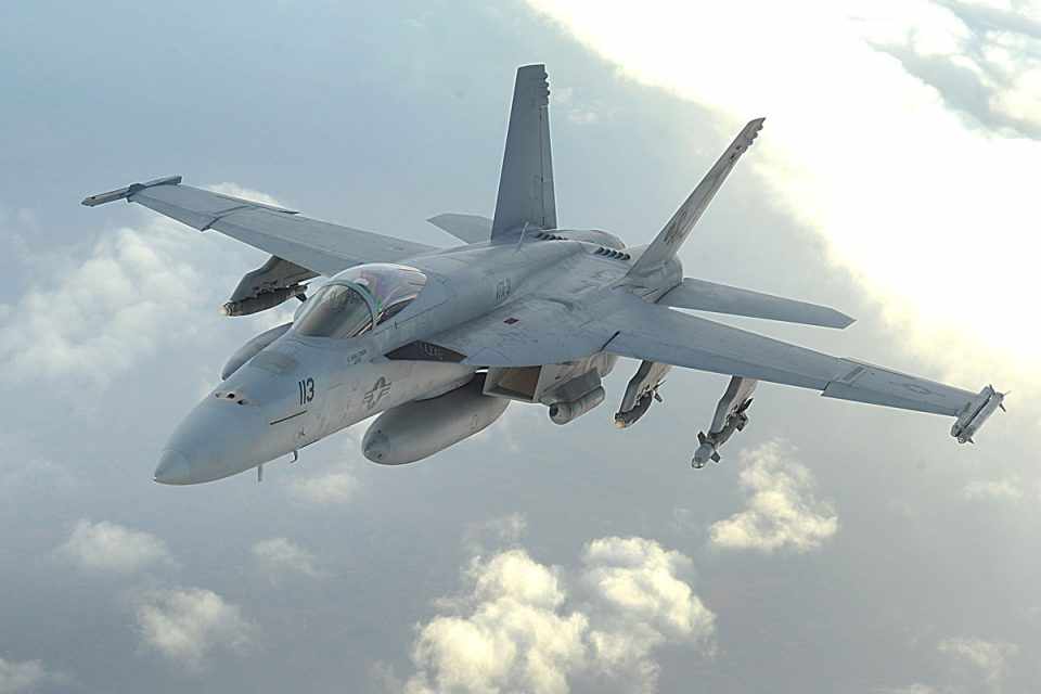 O Super Hornet é um dos aviões de combate mais avançados da atualidade (US Navy)