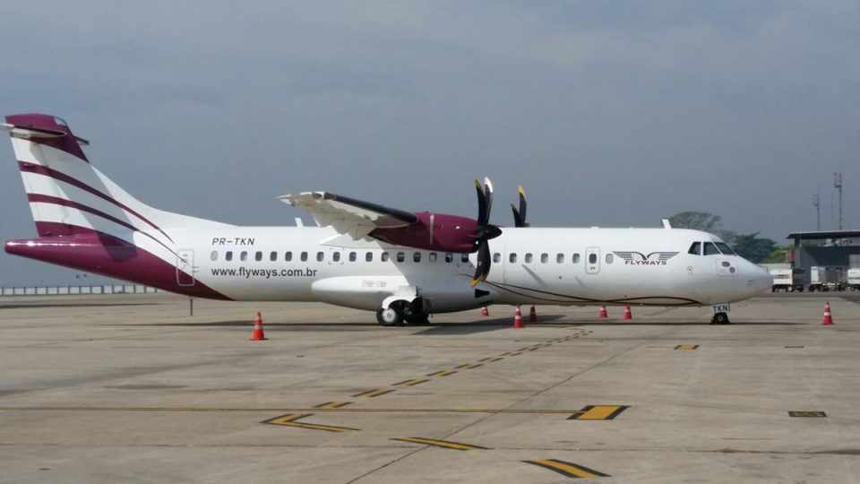 O ATR-72 (ex-Azul) já recebeu as cores da Flyways e todos as mudanças a bordo (Flyways)