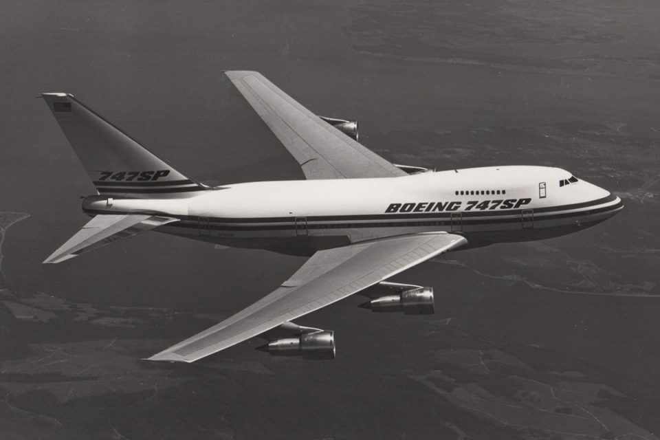 O Boeing 747 SP podia voar por quase 13.000 km, o que permitiu a criação de novas rotas (Boeing)