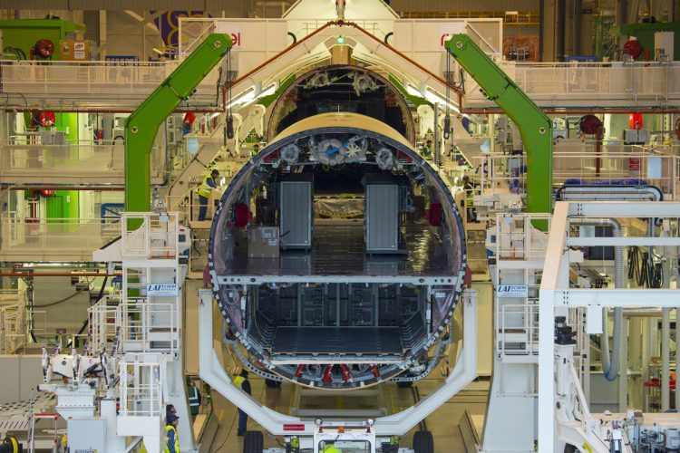 O primeiro A350-1000 está programado para voar ainda neste primeiro semestre (Airbus)