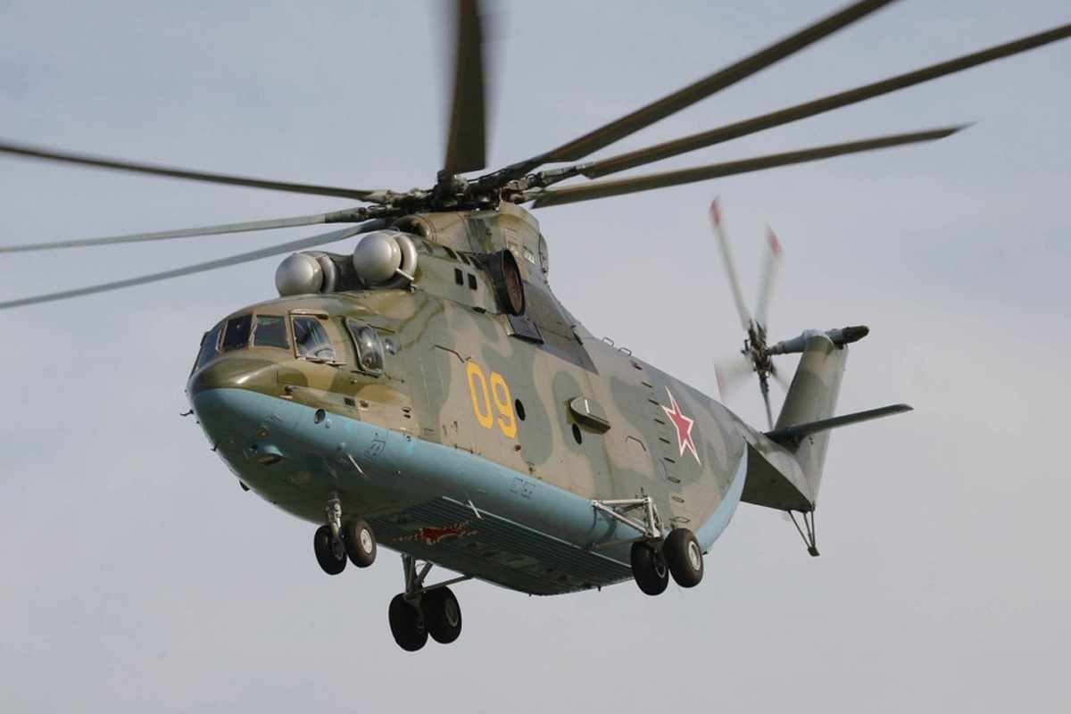 O Mi-26 é impulsionado por duas turbinas, cada uma com 11.400 cavalos de potência (Mil Moscow Helicopter Plant)