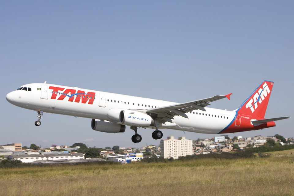 Quando o assunto é companhia aérea, o nome TAM ainda é o mais lembrado no Brasil (Latam)