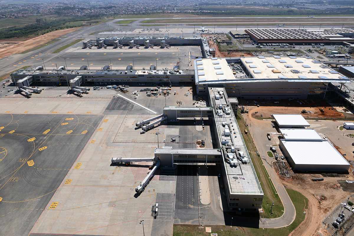 Terminal 1 de Viracopos: entrega total quase dois anos após o prazo